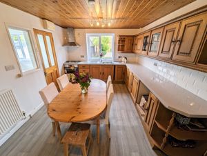 Photo 14- click for photo gallery